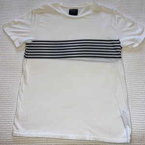 Abercrombie & Fitch white and grey striped tee